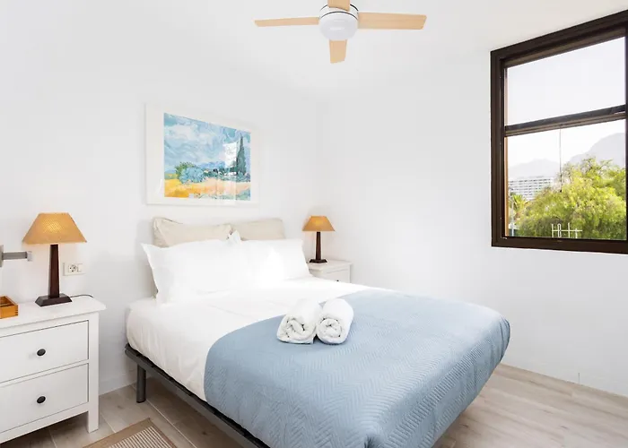 Amazing 2 Bedrooms By The Sea,