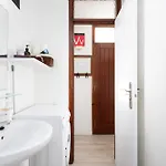 Amazing 2 Bedrooms By The Sea, Apartament *