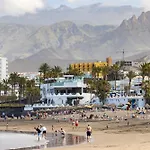 Amazing 2 Bedrooms By The Sea, Apartament Costa Adeje (Tenerife)