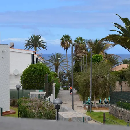 Amazing 2 Bedrooms By The Sea, * אדחה